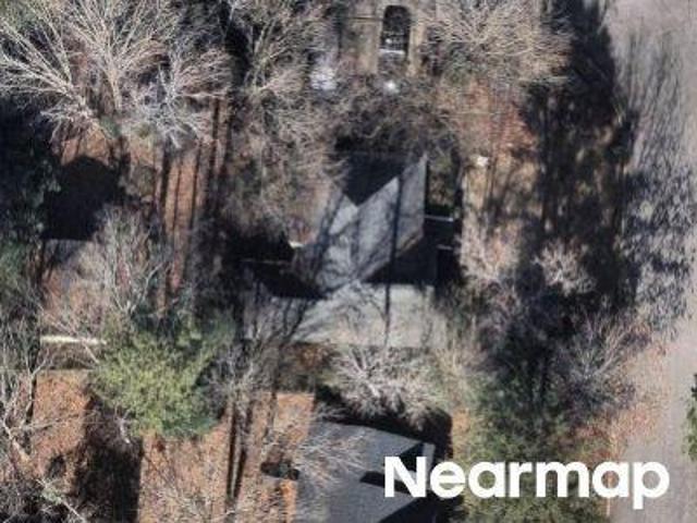 Saddlebrooke Ln