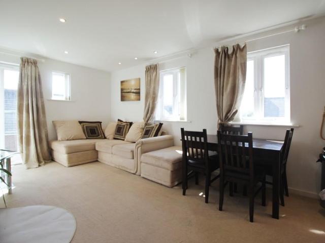 Saddlery Way, Chester CH1 1 bed apartment to rent £1,100 pcm £254 pw