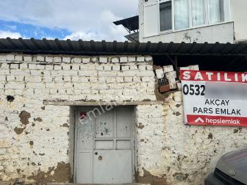 sadece^parstan Kadıköyde Geniş Bahçeli 184 M2 1+1 Kerpiç Ev