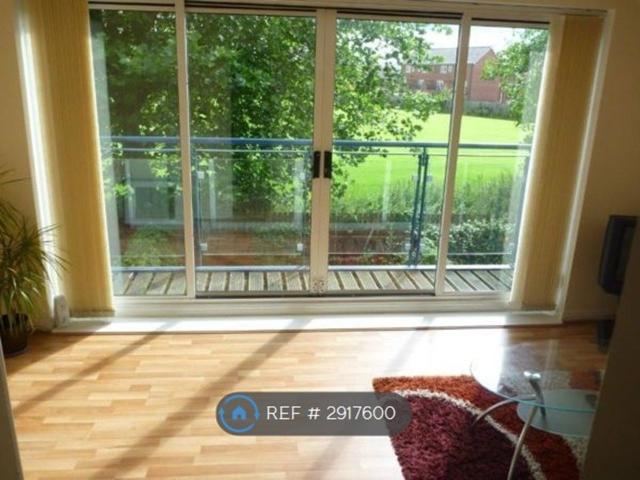 Sadler Court, Manchester M15, 4 bed terraced house to rent, £2,249 pcm | PrimeLocation