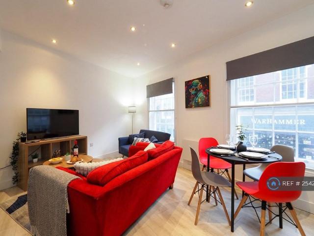 Sadler Gate, Derby, DE1 2 bed flat to rent £1,499 pcm £346 pw