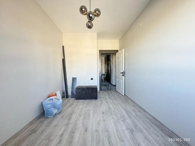 SAFARİDEN VADİ MANZARA PREMİUM DA YÜKSEK KAT SIFIR 2+1 DAİRE