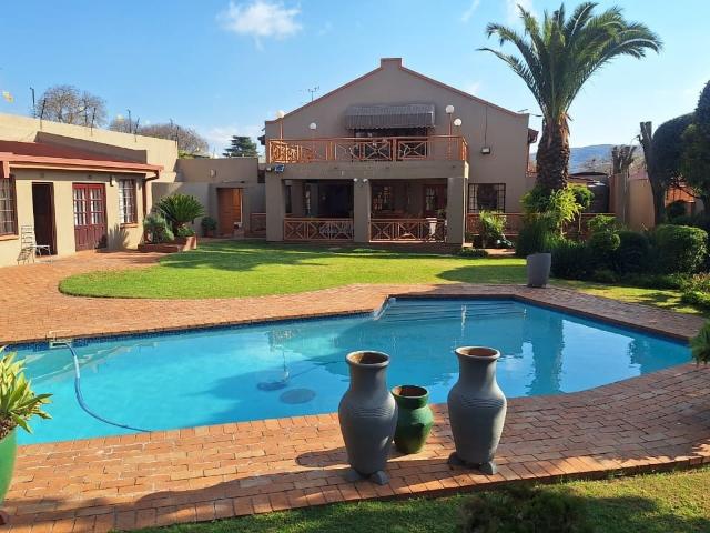 Safe and Secure Upmarket House to Rent R27499 Available Immediately
