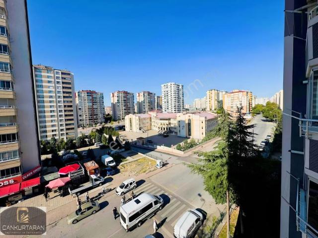 Saffet Arıkan Bedük Caddesi Üzerinde Kiralık Daire