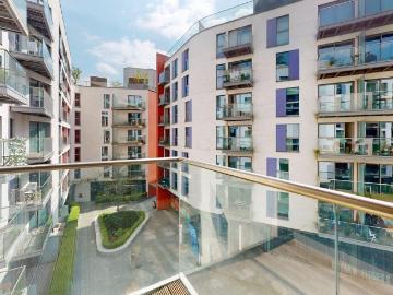 Saffron Central Square, Croydon, Surrey CR0, 2 bed flat to rent, £1,775 pcm | PrimeLocation