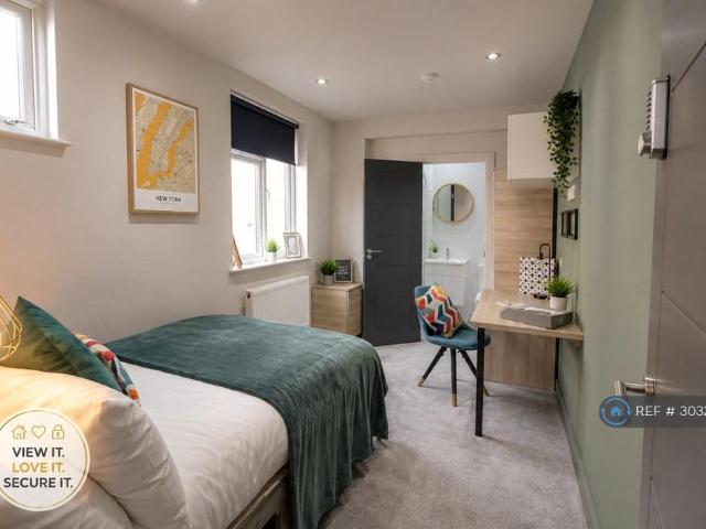 Saffron Lane, Leicester, LE2 1 bed in a house share to rent £550 pcm £127 pw