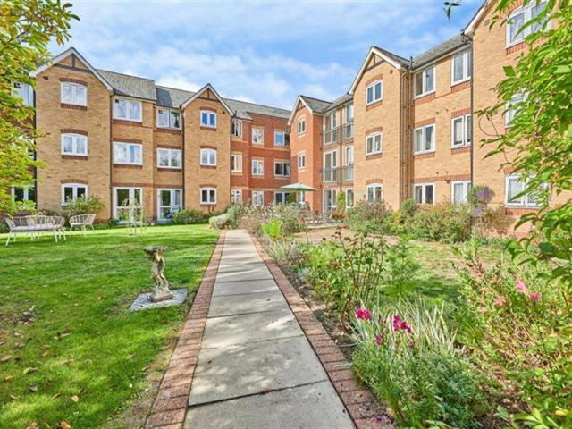 Saffron Walden, Essex 1 bedroom retirement property to let