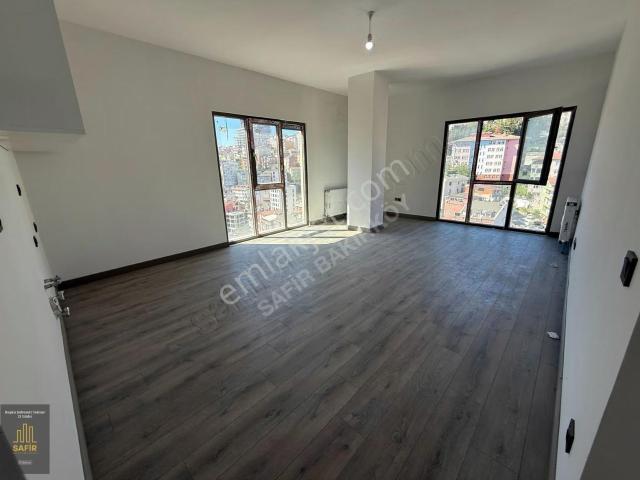 Safir Bakırköy'den Şişli'de 2+1 Kiralık Rezidans Daire