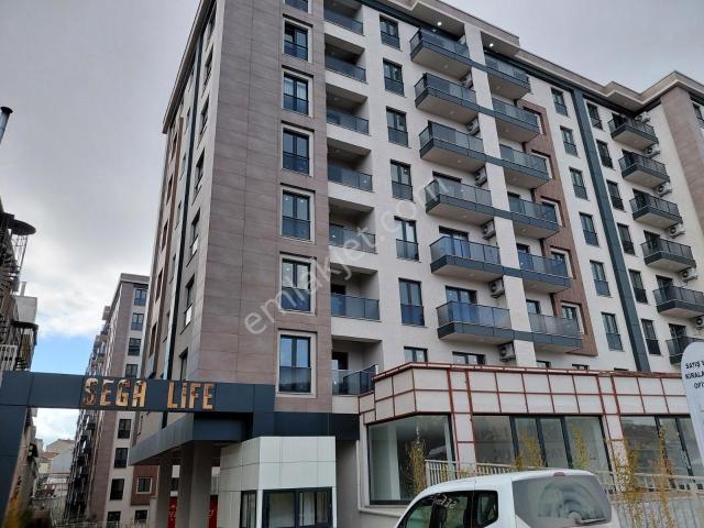 Safir Bakırköy'den Sega Life 'da 5.katta 2 Oda 1 Salon Kiralık