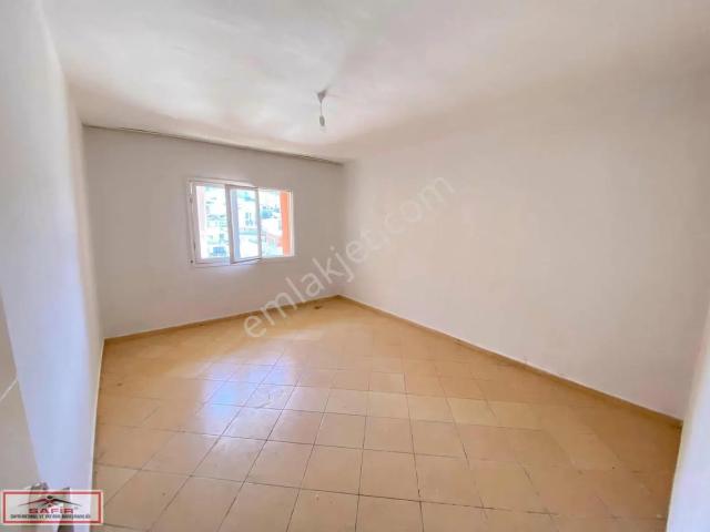 Safir* Kiralık Şehitler Mah 2+1 Metroya Yakın Bahçeli, Boyalı