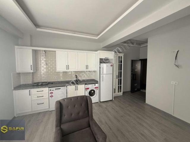 Safir'den Full Eşyalı Kiralık 1+1 Devlet Hastanesi Karşısı