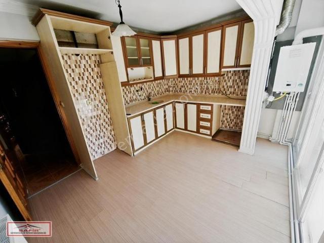 Safir'den Kiralık 3+1 Doğalgazlı Daire