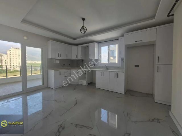 Safirden Kiralık 3+1 | 175 M² | 4. Kat | Doğalgazlı