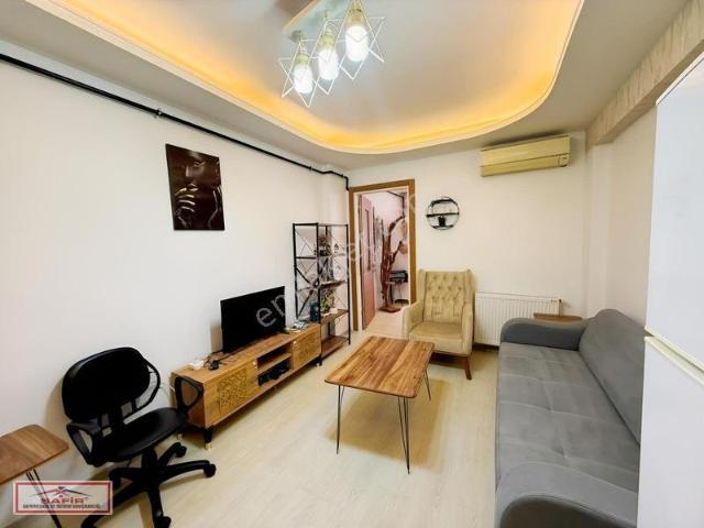 Safir'den Kuruçeşme Mah. Üniversite Yakını Eşyalı Kiralık Daire
