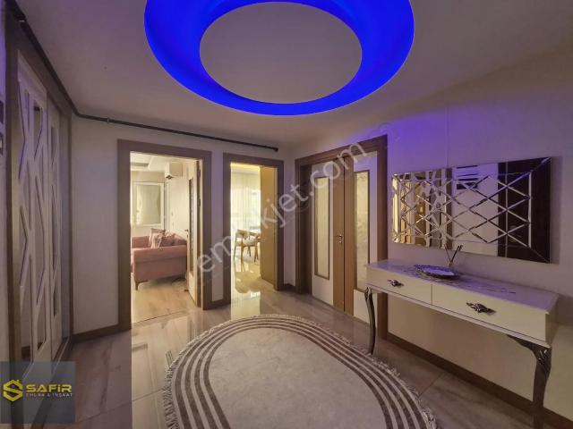 Safirden Net 230 M² Her Kat Tek Daire 4+1 Lüx Satılık Daire.