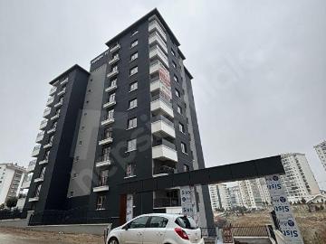 SAFRAN DAN MAMAK EGE MAHALLESİN DE KATDA SIFIR BİNA 3+1 ÇİFT ASANSÖRLÜ LÜKS SİTE DAİRESİ