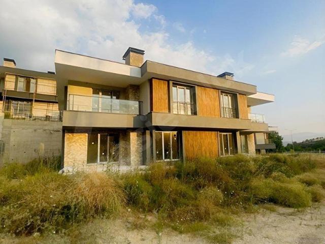 Safranbolu Akçasu'da Satılık Sıfır Dubleks Villa