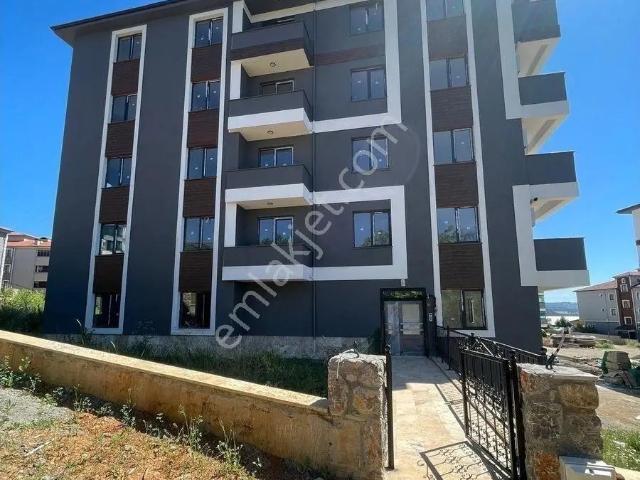 Safranbolu Esentepe'de Kiralık 1+1 Sıfır Lüks Daireler