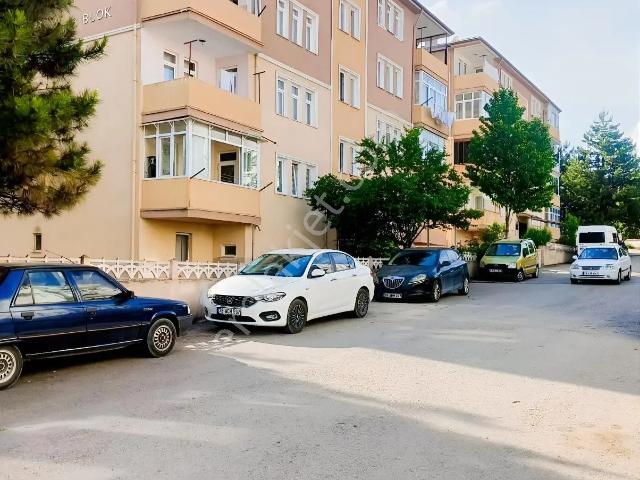Safranbolu Yenimahalle Ayhan Sit. 3+1 Kiralık Daire
