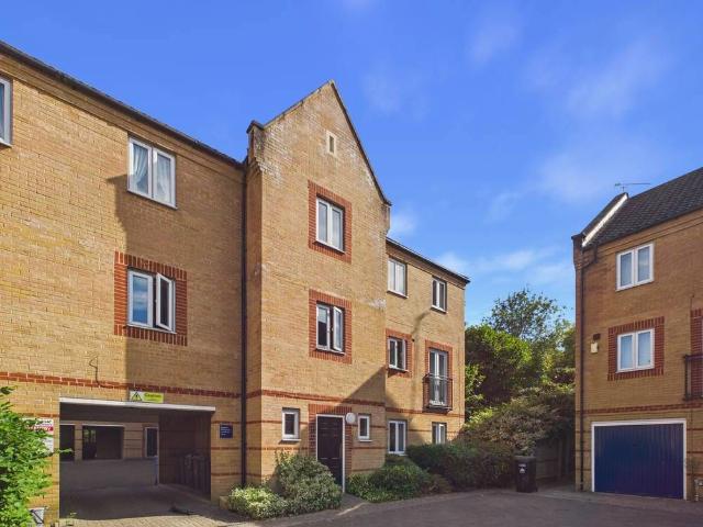 Sagehayes Close, Ipswich, Suffolk IP2, 1 bed flat to rent, £825 pcm | PrimeLocation