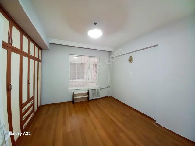 Sahabiye 4+1 240 M2 Satılık Daire 116/2