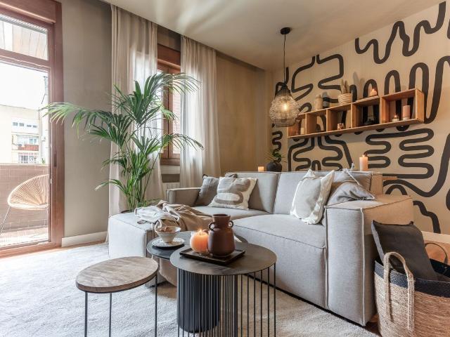 Saharan Inspired 2 Bedroom Apartment in Azca with Balcony and Workspace, Madrid Amsterdam Apartments for Rent