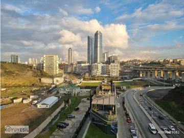SAHİBİNDN KATMÜLKIYETLİ YARI FİYATINA ACİL VADİSTANBUL 1KM