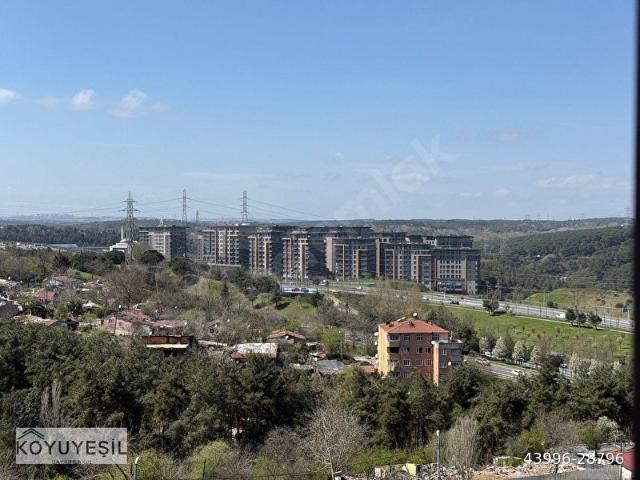 SAHİBİNDN LÜKS SİTEDE VADİSTANBUL 1KM CAMLI VADİ KARSISINDA YARI FİYATINA CİFT OTOPAKRLI