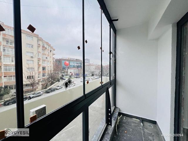 SAHİBNDEN SATILIK SIFIR BİNA İÇERİSİNDE BALKONLU DÜNYAGÖZ'E KOMŞU GÜVENLİKLİ SİTE