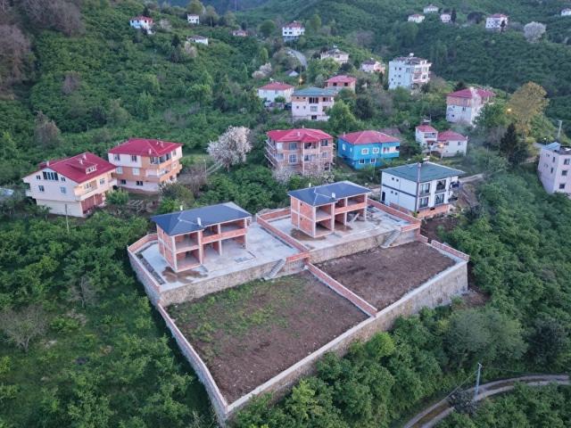 SAHİLDE VİLLA FIRSATI