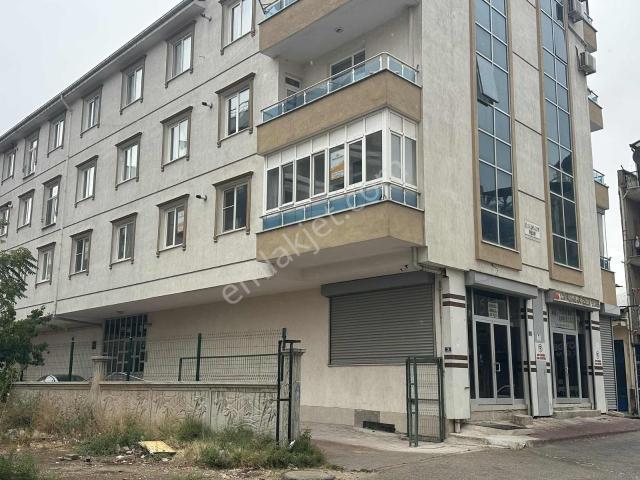 Sahibiata Furgan Dede Caddesi'nde 3+1 Kiralık Daire