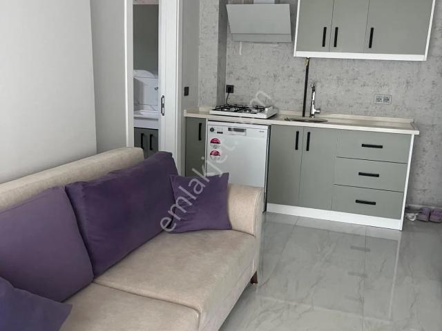 Sahibinden Merkezefendi Karahasanlı'da Şehir Hastanesine Yürüme Mesafesinde Kiralık Eşyalı 1+1 Daire