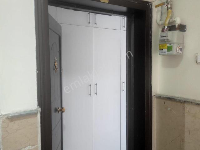 Sahibinden Merkezi Konumda Bahçeli Güney Cepheli 2+1 Masrafsız Apartman Dairesi