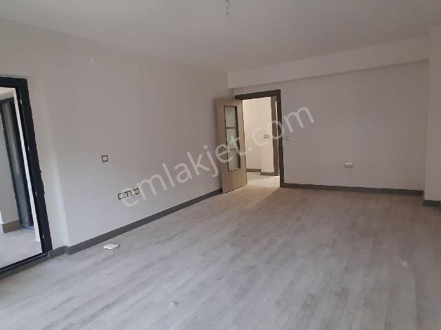 Sahibinden Merkezi Konumda Kiralık Daire
