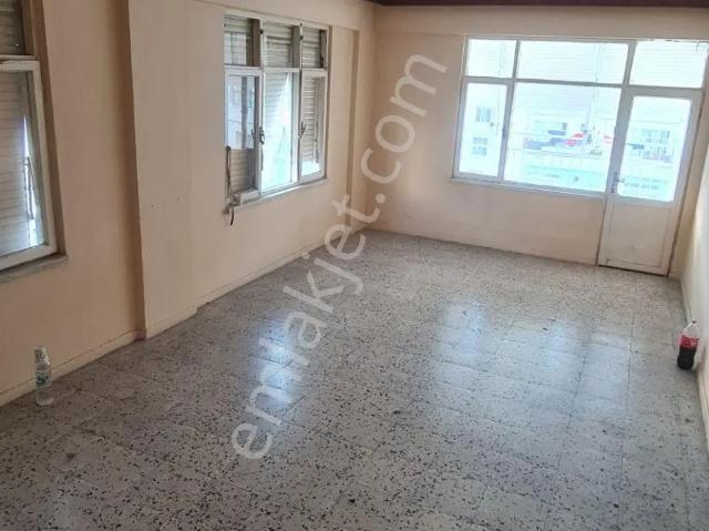 Sahibinden Mersin Akdeniz Hamidiye Mahallesi 3+1 Ferah Kiralık Daire merkezi Konum, Silifke Caddesine Yakın n