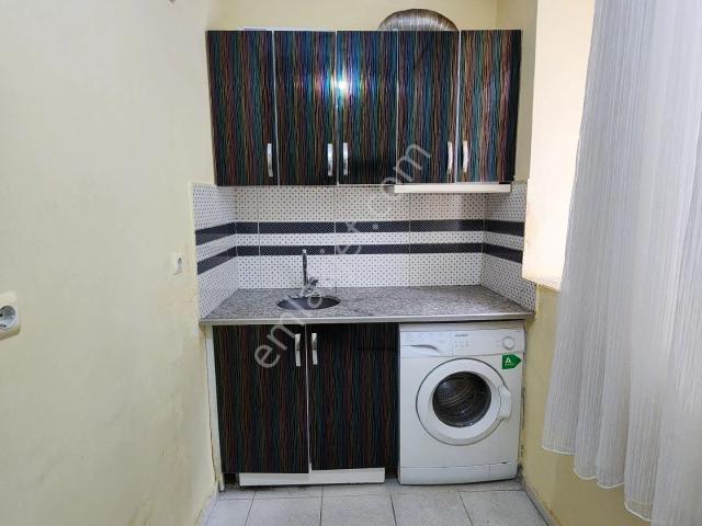 Sahibinden Meydan Avm Üstünde Satılık 2+0 Bahçe Katı Apart