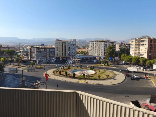 Sahibinden Nazilli Dört Yol'da Çok Geniş 3+1 Daire / Prestijli Ofis Adayı