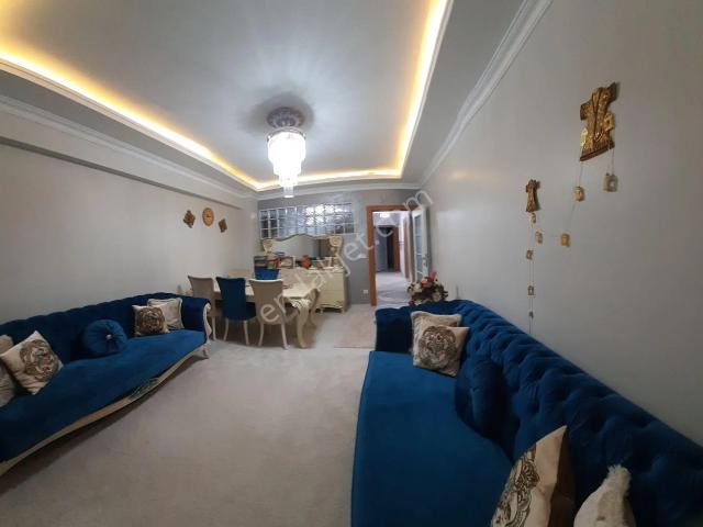 Sahibinden Otoparklı 9 Yıllık Binada 3+1 Geniş Büyük Daire Satilik