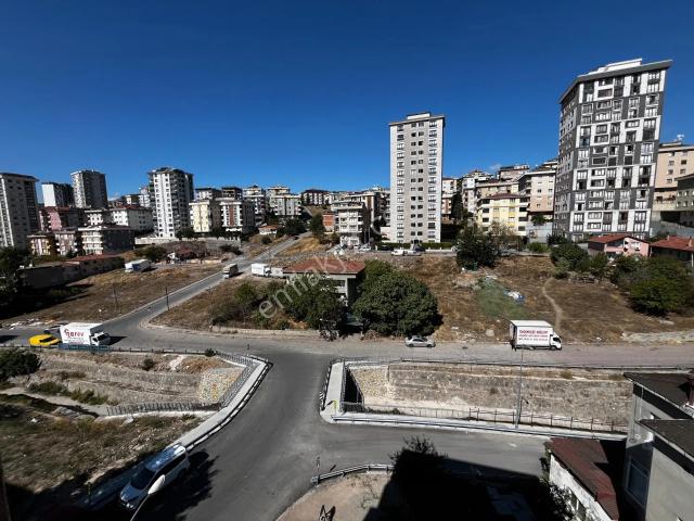 Sahibinden “önü Açık, Gün Boyu Güneş Alan | Otoparklı Ferah 3+1”