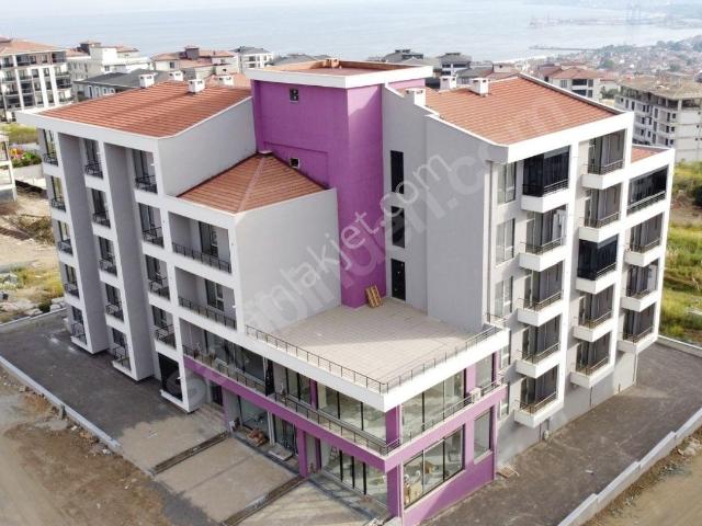 Sahibinden Atatürk Mh.havuzlu Sitede Kiralık 1+1 Daire