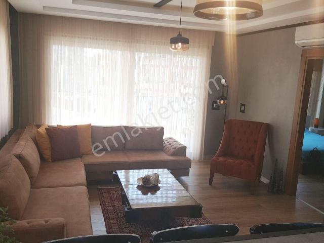 Sahibinden Adana'nın En Büyük 1+1 İ Turgut Özal Bulvarı Üzerinde