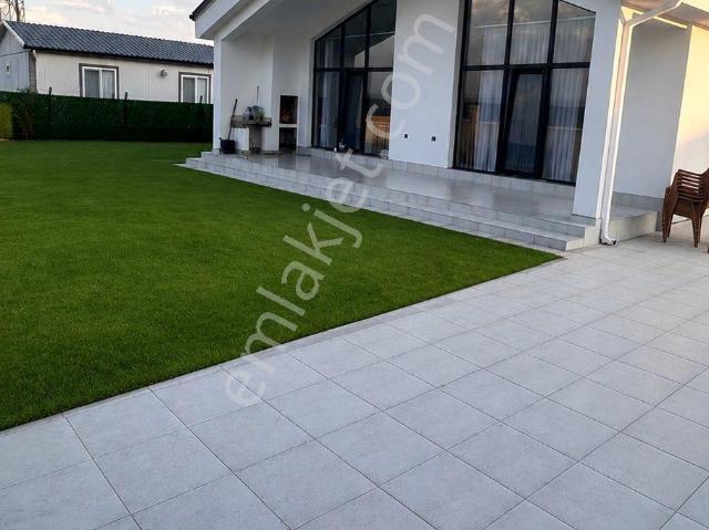 Sahibinden Aksaray Merkeze 10 Dk 1250m2 Arsa Sıfır Lüks Müstakil Villa