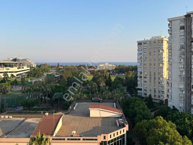 Sahibinden Antalya Merkezde Deniz Manzaralı Geniş Daire