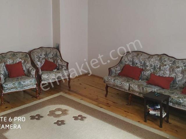 Sahibinden Çarşı Merkezde 2+1 Aile Apartmanı Güney Cephe