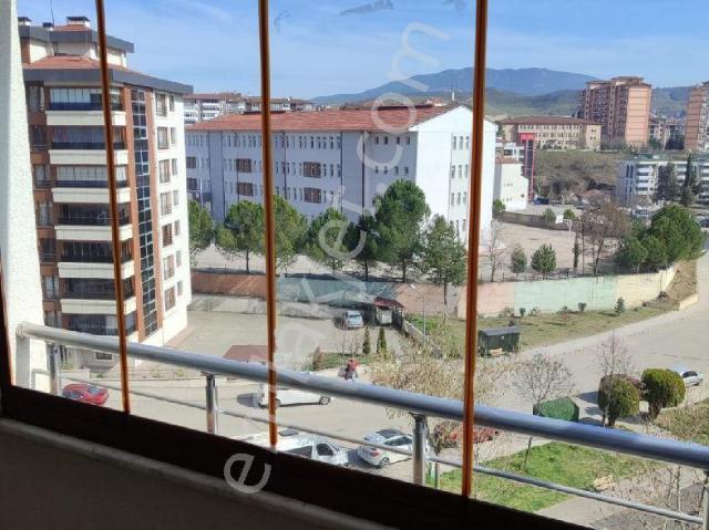 Sahibinden Araştırma Hastanesine Yakın