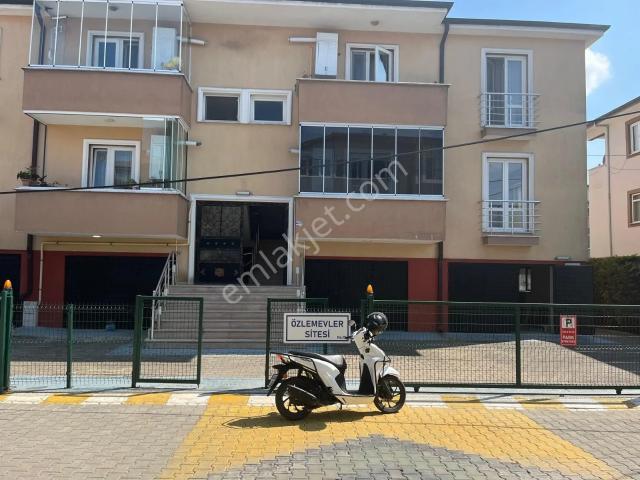 Sahibinden Arifiye Tren Garı Yanı 3+1 Sahibinden Site İçi Kapalı Garajlı