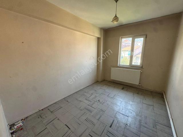 Sahibinden Bursa Yildirimda Sehir Manzarali 2+1 4 Kat Gunesli Aile Evi