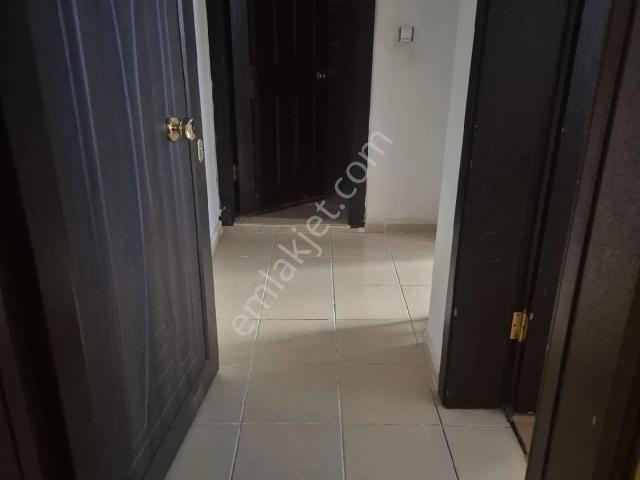 Sahibinden Bağlar'da 1+1 Kiralık Ev