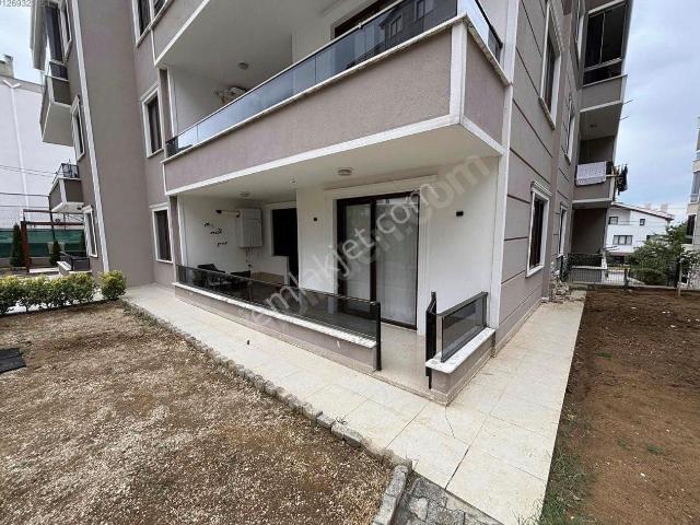 Sahibinden Bahçeli Denize 20 Metre