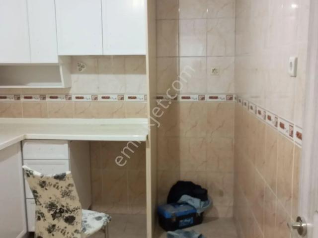 Sahibinden Bayraklı Adalet Mahallesi'nde Kiralık 2+1 Düz Giriş Daire